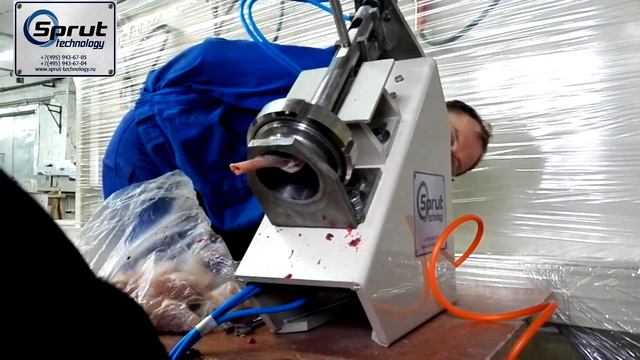 Устройство для обвалки бедра и голени птицы тип WK-2