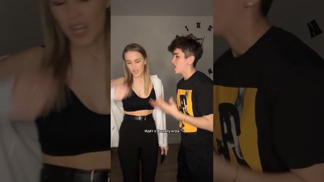 Не уходи , погоди ...