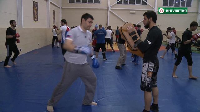 25112015 СПОРТИВНАЯ АРЕНА БК СУНЖА