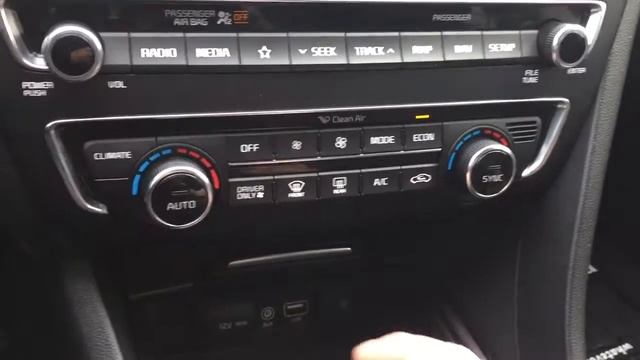 Pre Owned 2019 Kia Optima Hybrid EX 360 Camera Sunroof Heated Steering Premium Audio Oshawa ON Y301