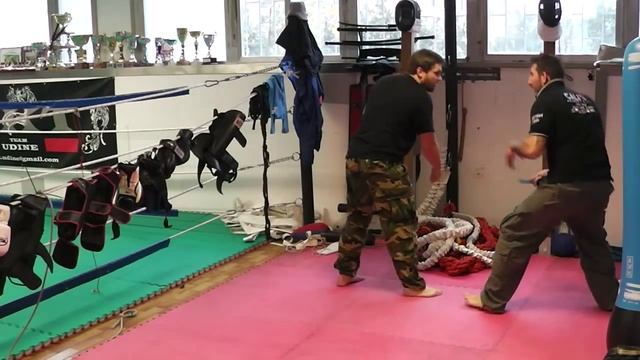 перехват ножа, в ката с ножем / Interception Of Knife, Knife Kata