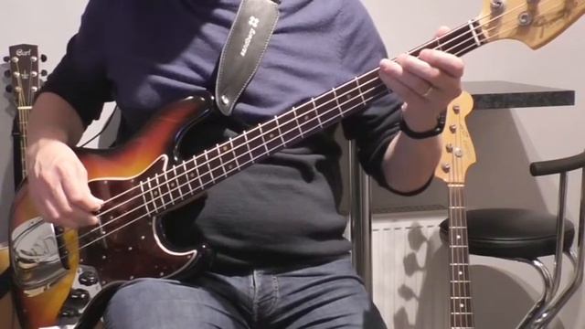 [Survivor] Eye Of The Tiger - Bass Cover 🎧  (with Bass Notes)