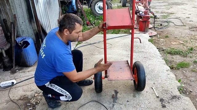 Полуавтомат на колёсах.