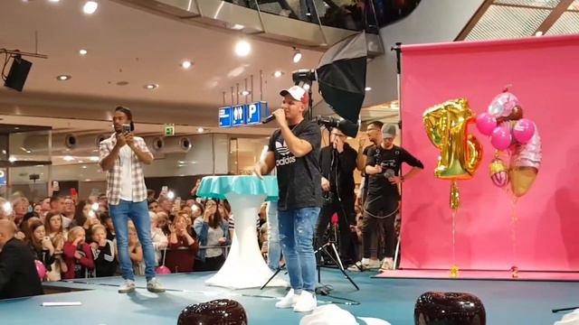 Pietro Lombardi 29.9.2017 Live In Kassel City Point(6)