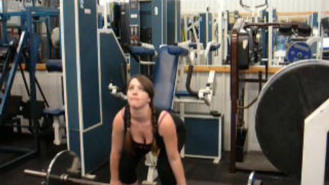Nautilus Girl - Valerie Deadlifts 250 Lbs