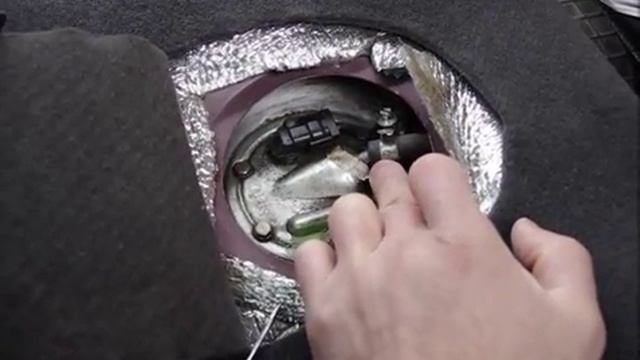 Nexia - №31 - Замена фильтра бензонасоса - дэу нексия