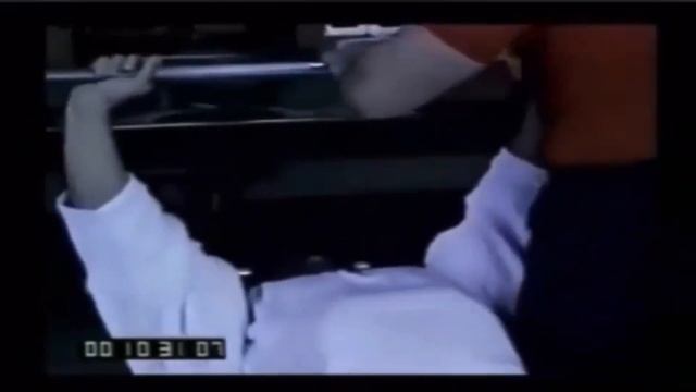 Larry Scott Teaching The Neck Press