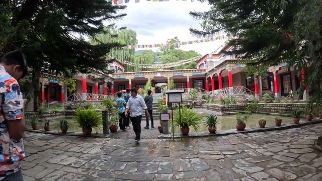 Дворец Норбулинка 4К видео / Norbulinka India Dharamsala 4K Video