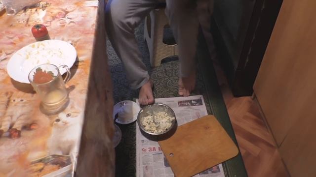 ГОТОВИМ БЫСТРО И ВКУСНО СЫРНИКИ С СЫРОМ И ЗЕЛЕНЫМ ЛУКОМ