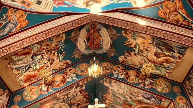 Неделя на блудния син - Глас пети - Песнопения / Храм 