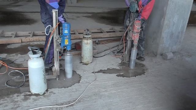 Сверление отверстий в монолите