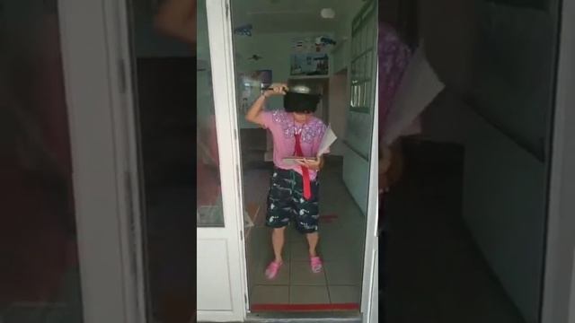Ребята не будьте такими невеждами как Человек рассеянный с улицы Бассейной