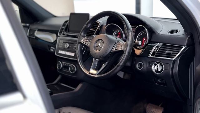 Mercedes-Benz GLS SUV 3.0 GLS350D V6 AMG LINE