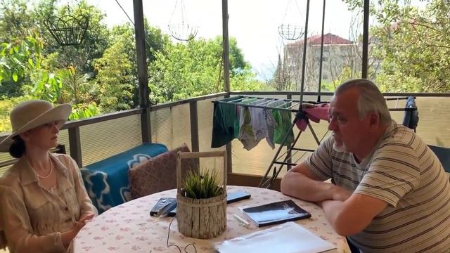 Главный орнитолог г.Сочи Александр Парьферьевич.