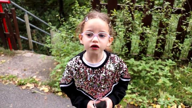 LILY EST JALOUSE ! LES COUSINES DEBARQUENT ! AVEC MASSILYA & PAPA !