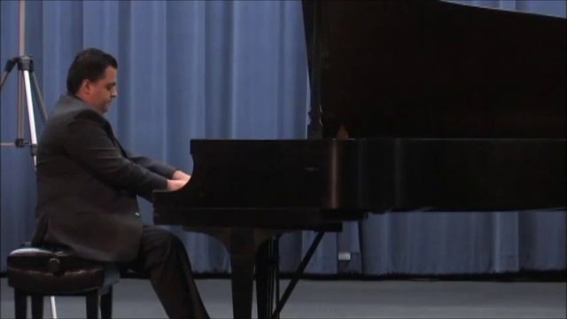 Arno Babajianian: 