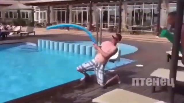 Просто первые 40 лет самые сложные у мальчиков)))