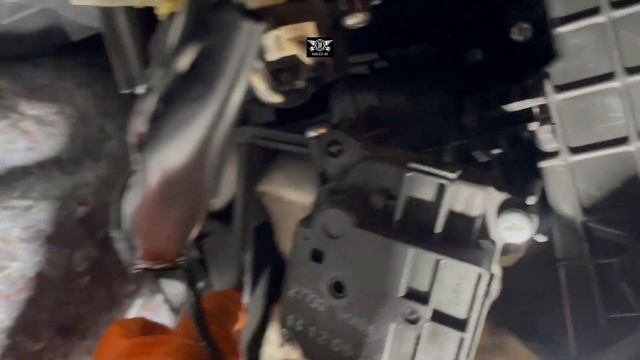 Nissan Juke 2015 Pollen Filter Removal And Replacement