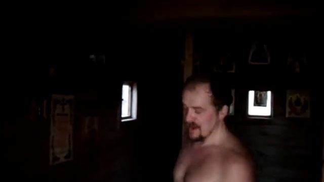 Закаливание. Погружение в источник, температура -4 C