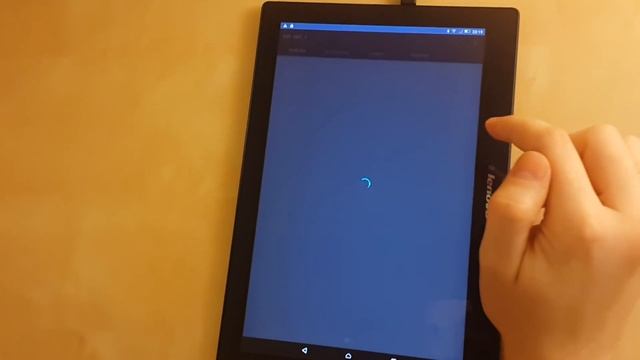 Управляем зарядкой гаджетов с умной розеткой REDMOND