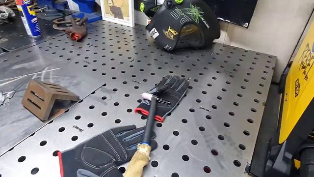 Esab 205 ACDC Or The Parweld XTM211DI