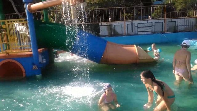 Мини аквапарк на пляже санатория 