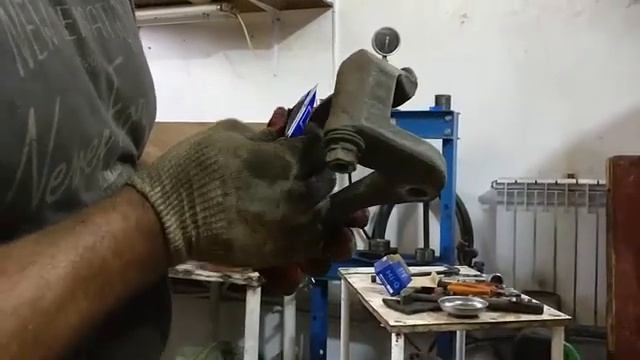 Замена тормозных колодок и дисков