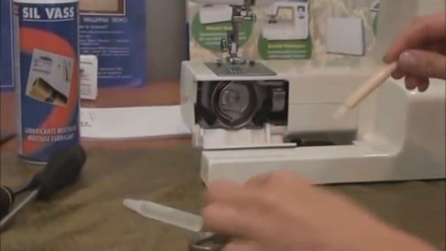 Чистка и смазка швейной машины