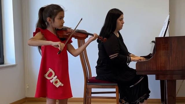 А.Комаровский 