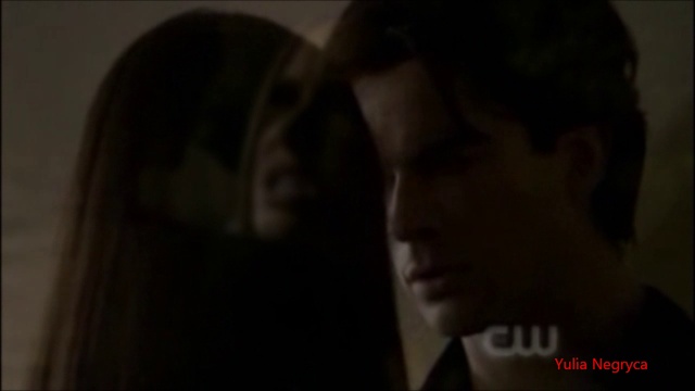 Елена\Деймон\Кетрин-Голая