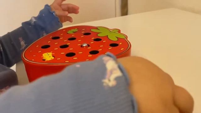 Мелкая Моторика.Магнитная рыбалочка.Магнитная рыбалка «Клубничка и червячки».