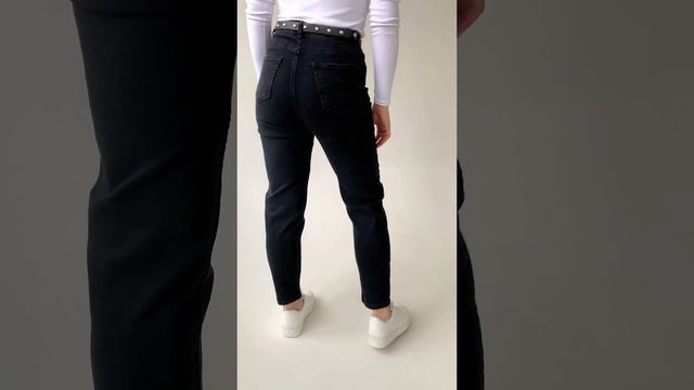 Джинсы женские слим бананы черные со стрейчем 9530-870