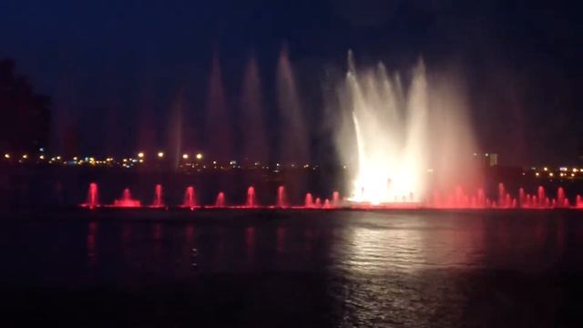 ФОНТАНЫ В ШАРДЖЕ