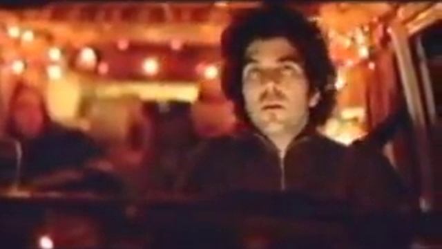 Dynamite Walls - Hayden