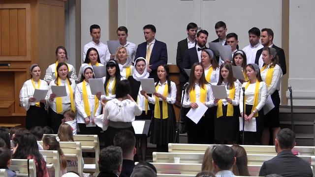 Вливается в душу восторга волна