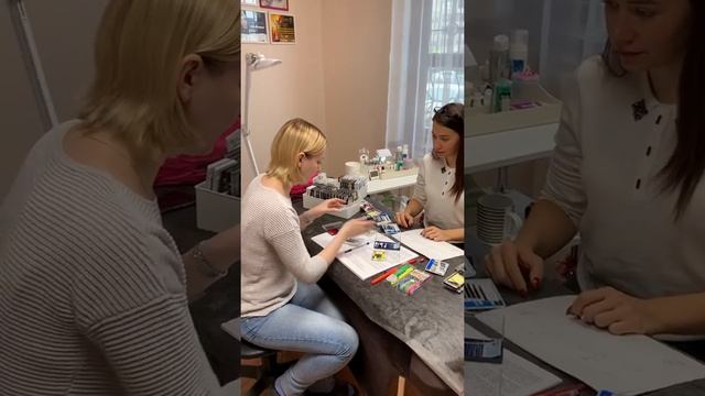 Базовое обучение по наращиванию ресниц