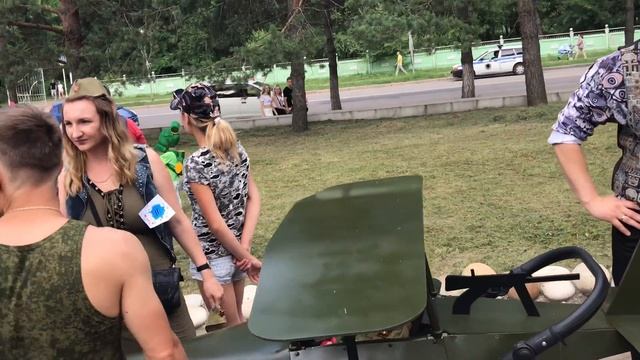 Арсеньев подготовка к параду колясок
