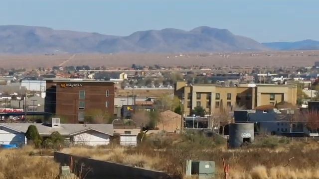 Zoom To Kingman Airport - Canon SX70 HS
