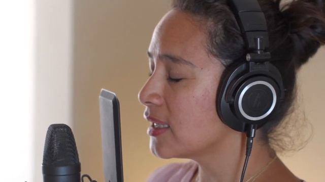 MANTRA OM SHANTI MUSIC - Calma, Equilibra Las Energías, Concentración Y Atención, Relajación