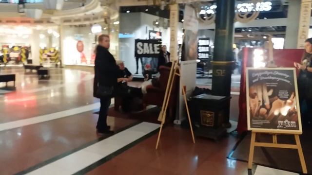 Медиа Маркт в Берлине  удивил!