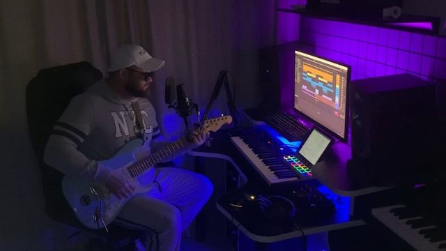 Ты выглядишь так не современно