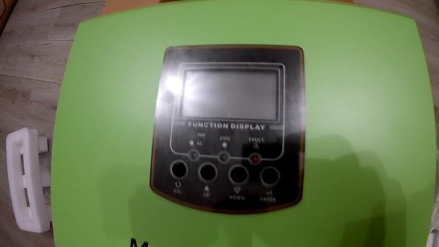 Гібридний інвертор MasterPower 3kBt. Розпаковка