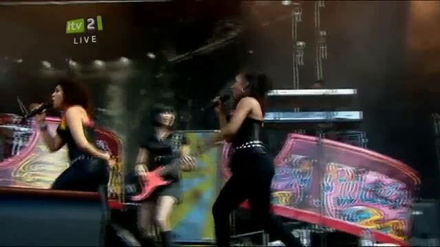 PINK - FUNHOUSE LIVE (ISLE OF WIGHT FESTIVAL) HD