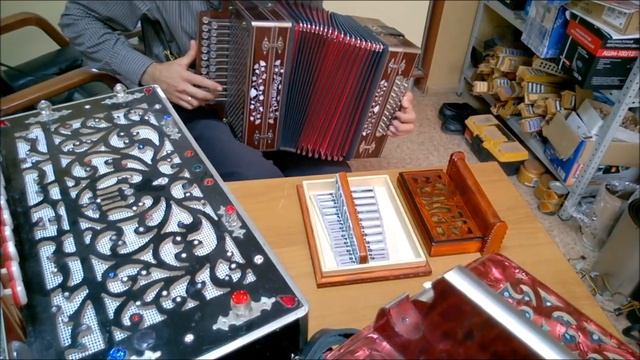 Гармонь мастера Гаращенкова В.Н.