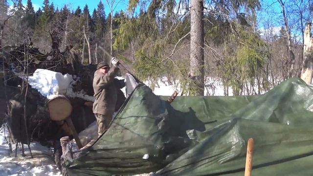 Ремонт балагана после снежной зимы