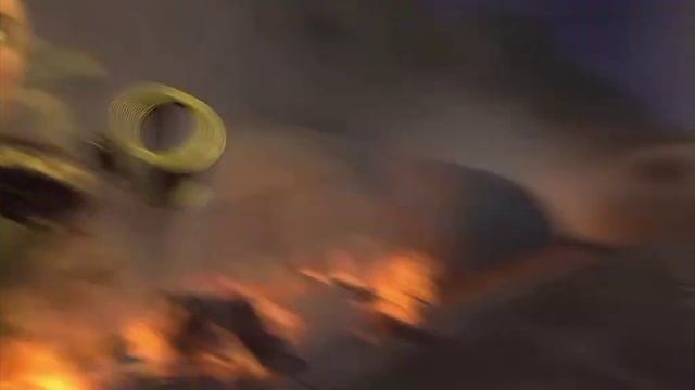 нож дал этому камера мэну сам дэфук бум раньше он не был очень близко к камера мэнам