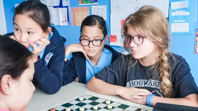 Турнир по шашкам в Казахстанской Международной Школе