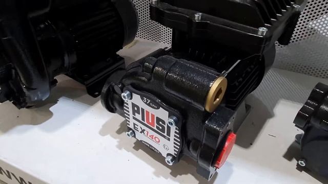 Насос   Piusi ex 140 на   выставке
