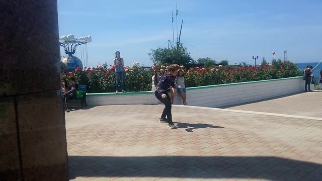 Ушуист в деле). Не повторять!