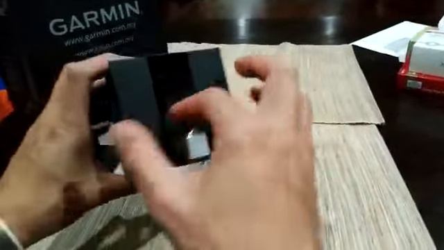 Unboxing Garmin Fenix 5x Plus Sapphire